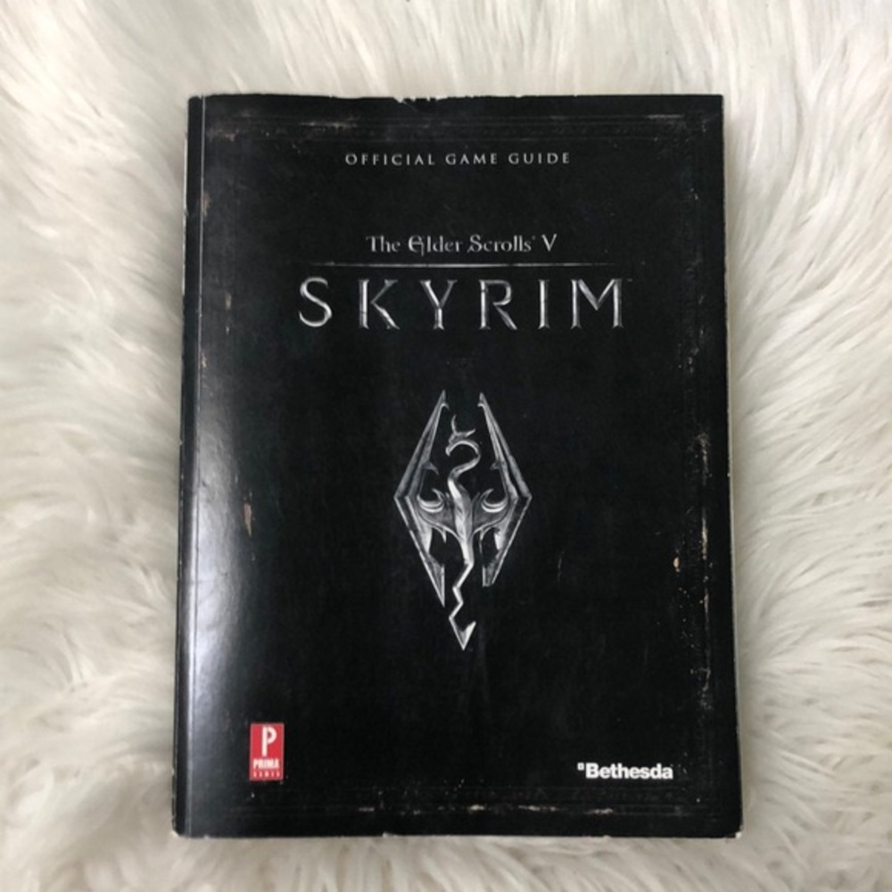 SKYRIM THE ELDERS SCROLLS V OFFICIAL GAME
GUIDE